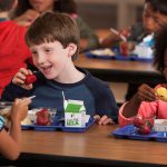 ‘Bàn ăn chia sẻ’ ở các trường tiểu học Mỹ