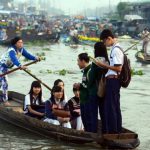 Nữ sinh vùng nông thôn vẫn còn nhiều gian nan với cánh cửa đại học